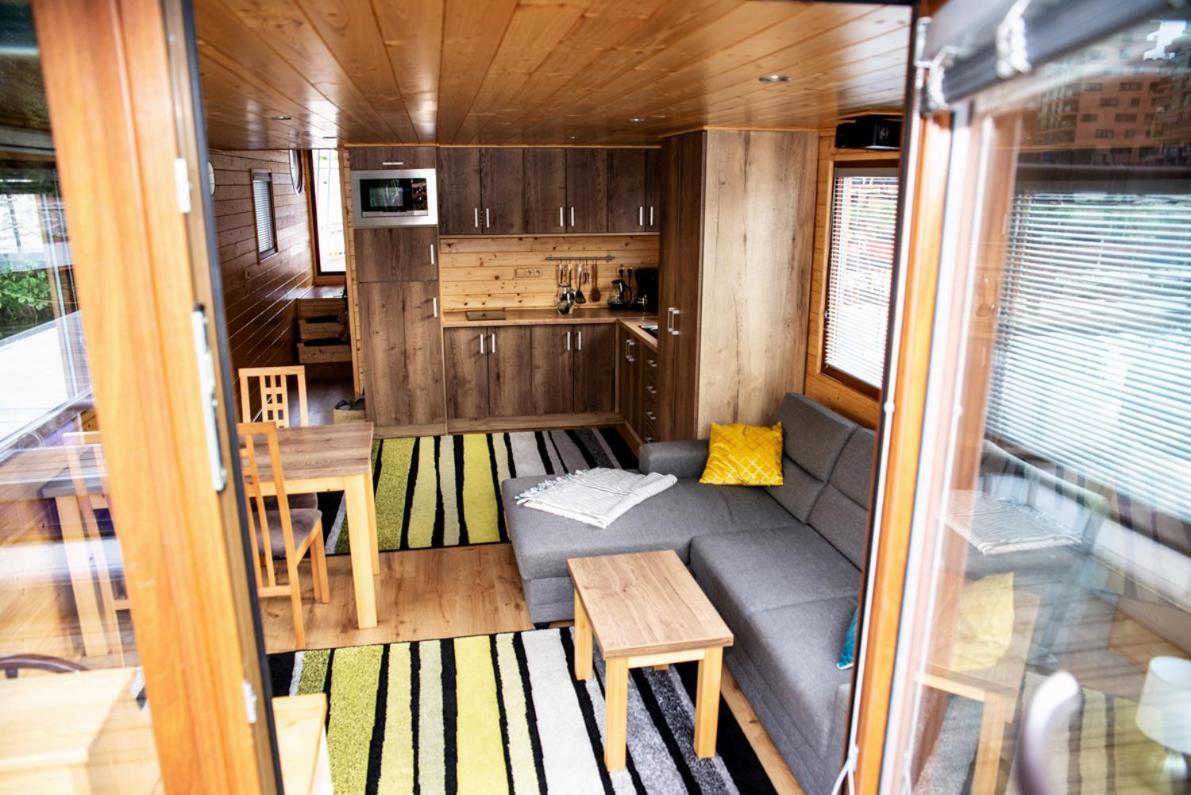 Houseboat Bonanza Prague Hotel Kültér fotó