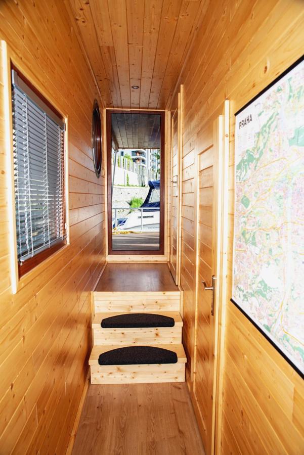 Houseboat Bonanza Prague Hotel Kültér fotó